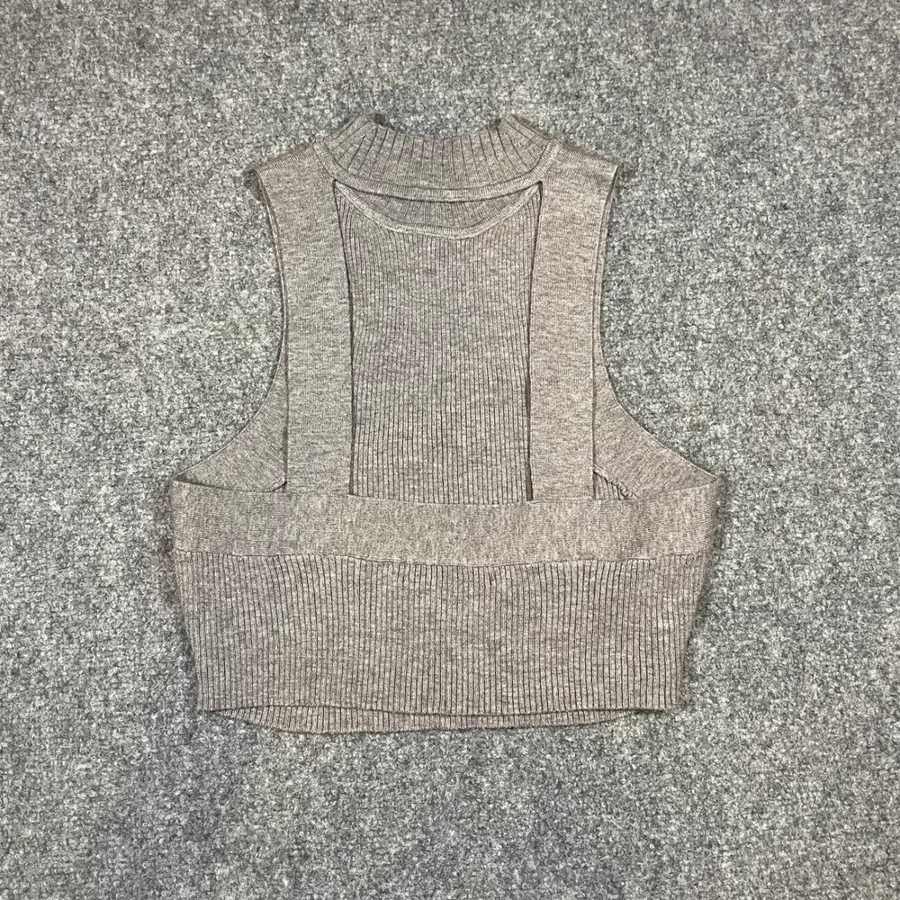 Savage X Fenty Crop Top Womens Medium Gray Ribbed Mock Neck Open Back - Picture 2 of 8